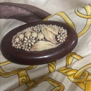 Vintage Brown and Cream Brooch
